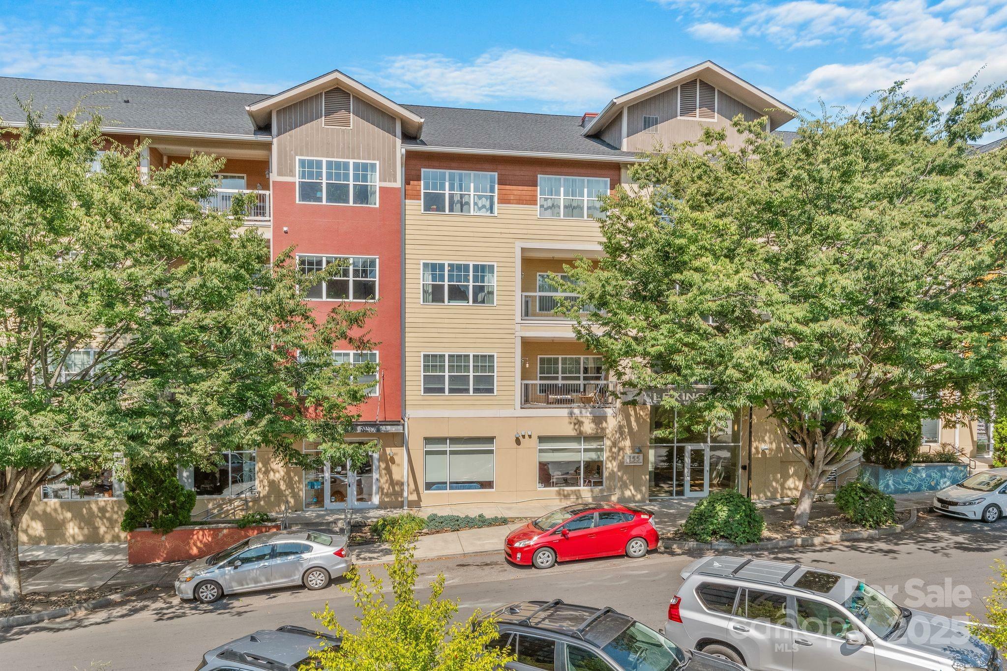 Property Photo: 155 Lexington Avenue S B311 NC 28801