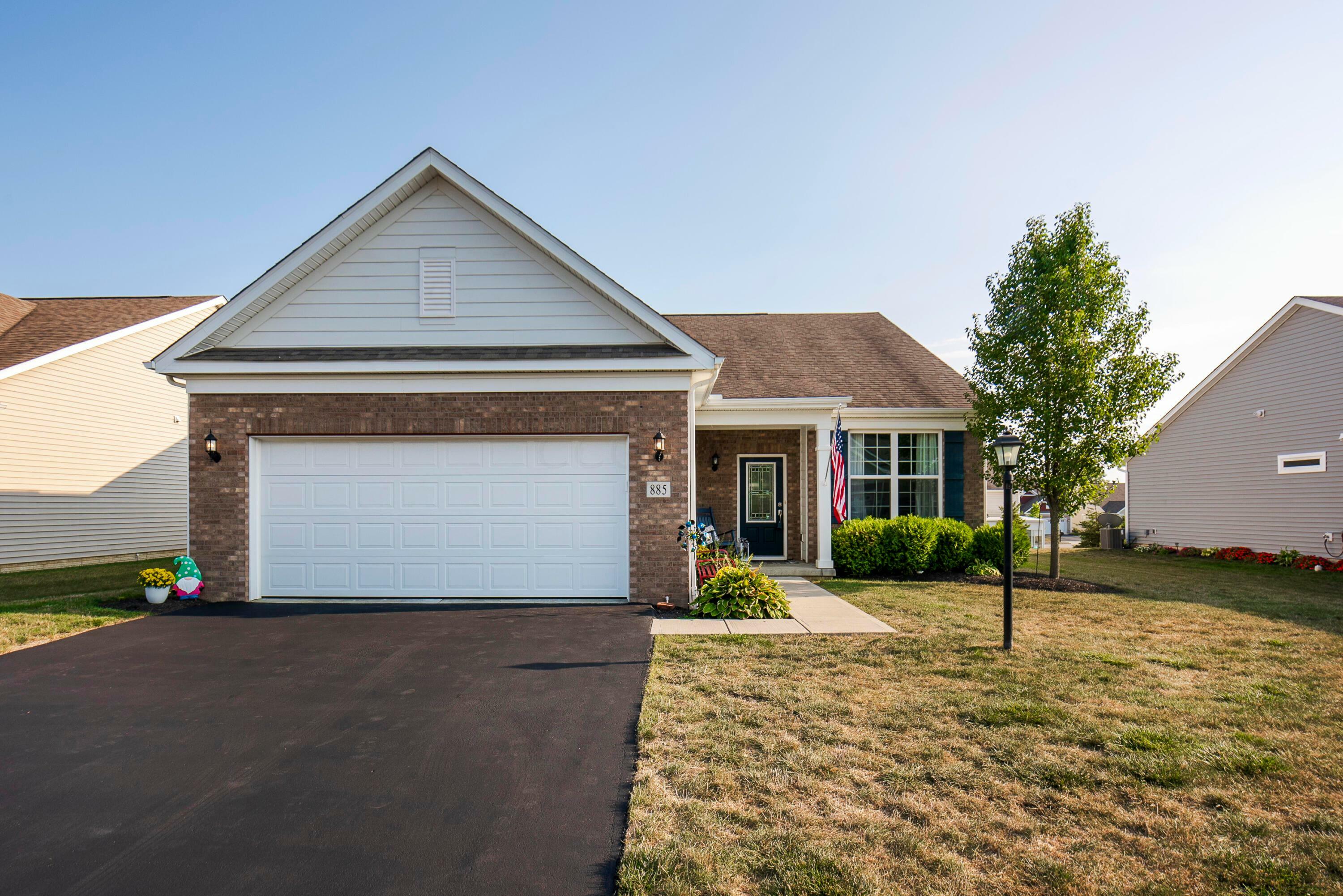 885 Zeller Circle  Pickerington OH 43147 photo