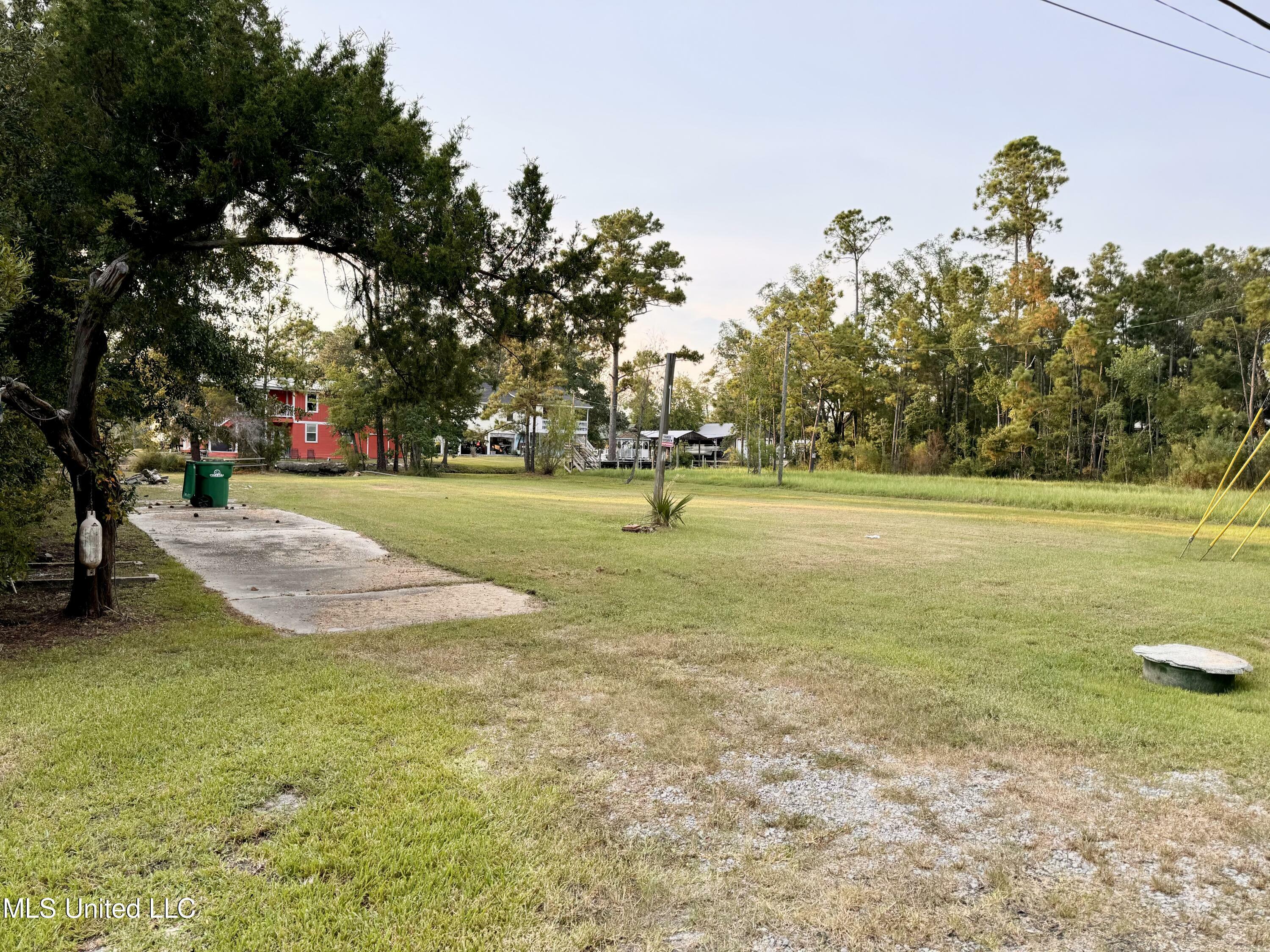 Property Photo:  10051 W Bayou View Drive  MS 39520 