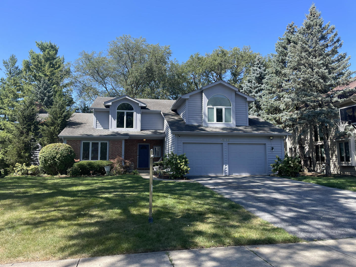 Property Photo: 5S540 Allison Lane IL 60540