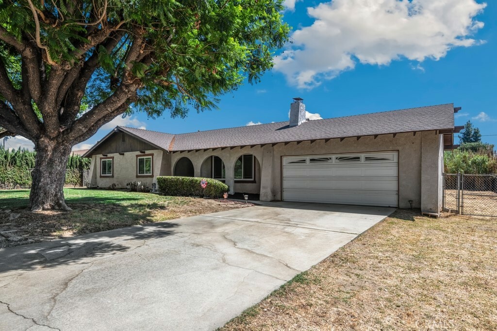 Property Photo:  1901 S Benson Avenue  CA 91762 