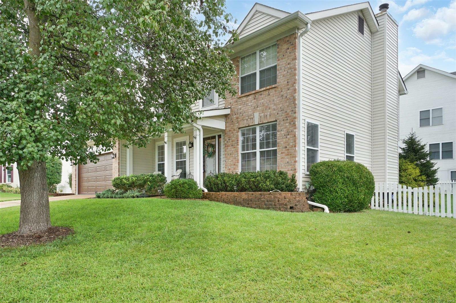 Property Photo:  17201 Hilltop Ridge Drive  MO 63025 