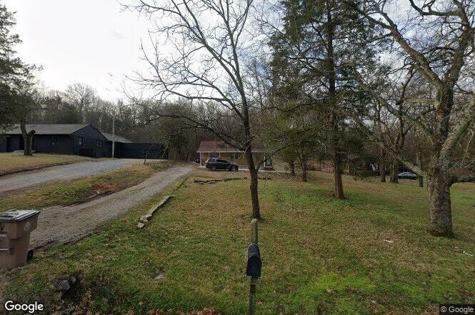 1287 Currey Rd  Nashville TN 37217 photo