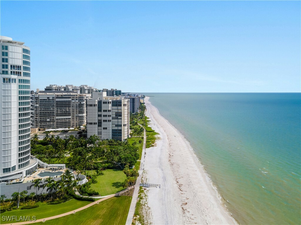 Property Photo:  555 Park Shore Drive B513  FL 34103 