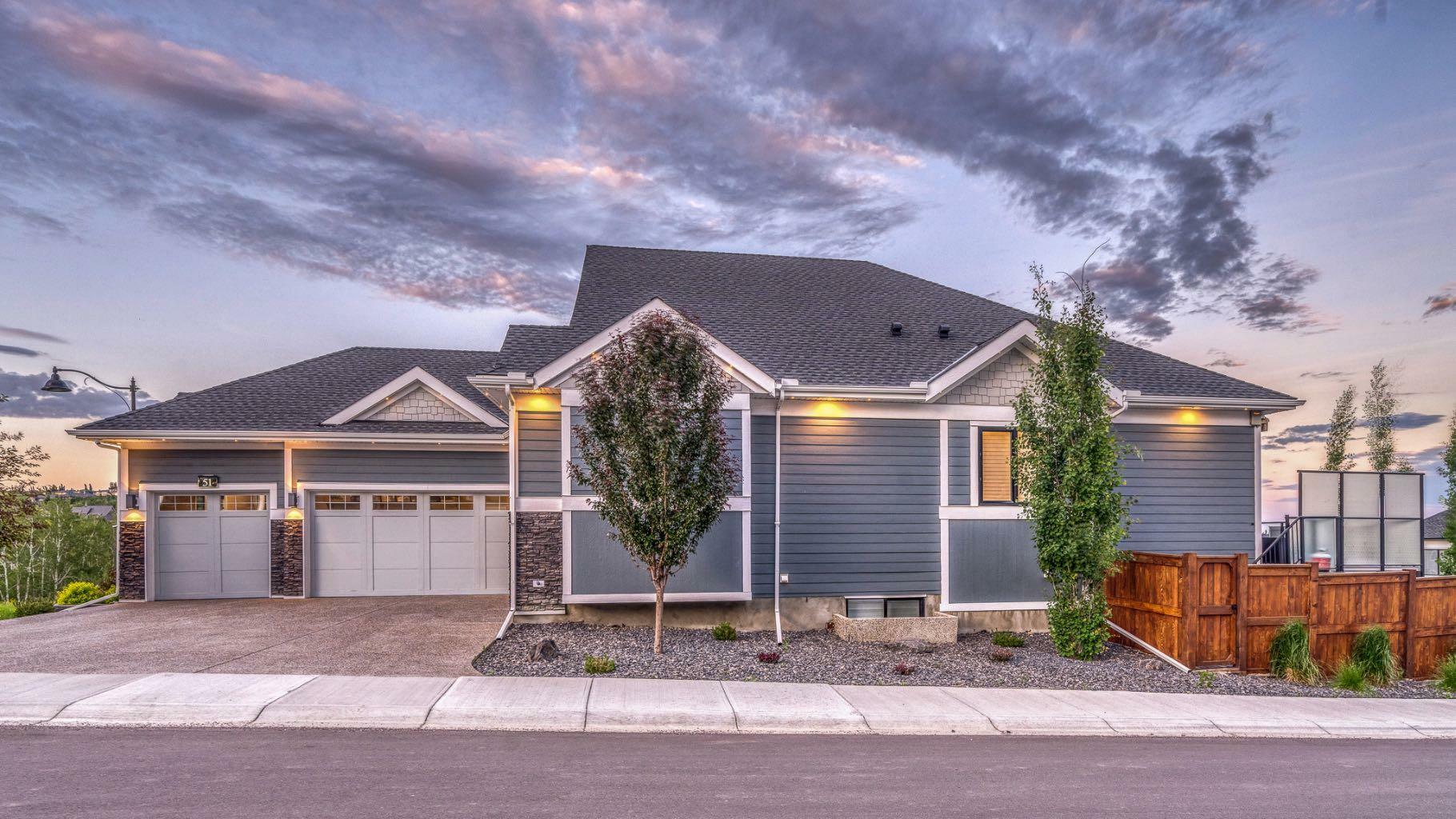 Property Photo:  51 Timberline Point SW  AB T3H 6C8 