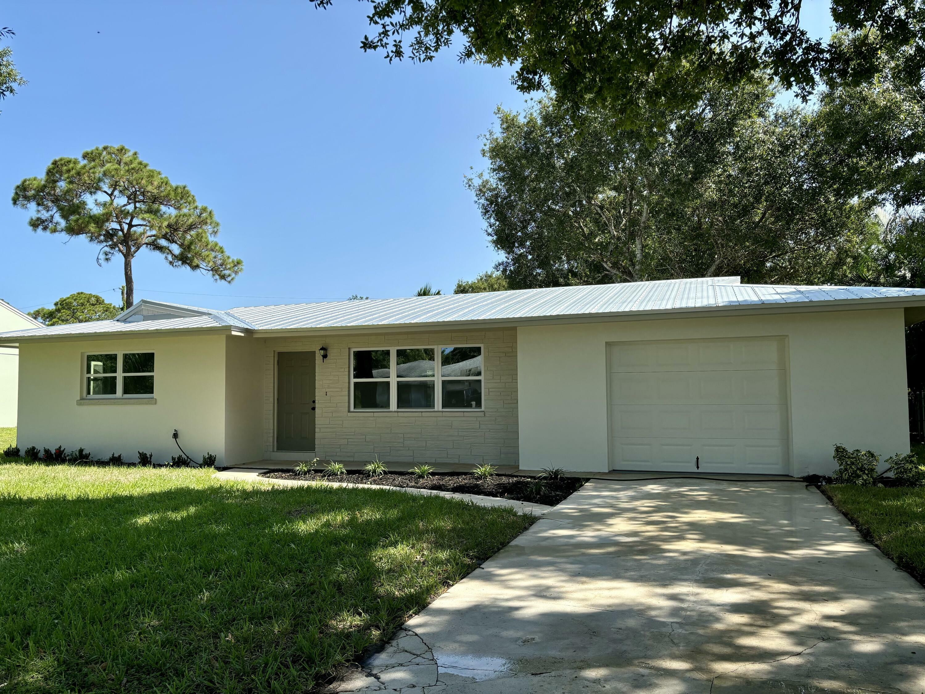 Property Photo:  7003 Deer Park Avenue  FL 34951 