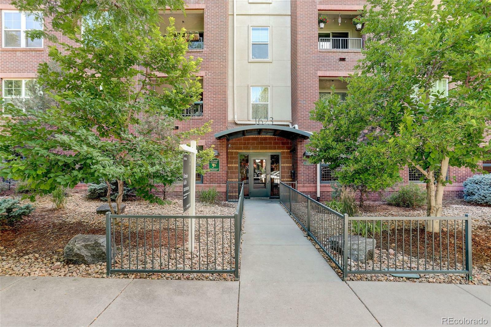 1623 Saint Paul Street 202  Denver CO 80206 photo