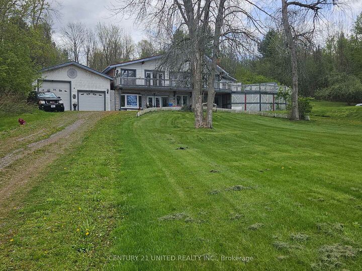 Property Photo:  63 Edgewater Drive  ON K0K 2X0 