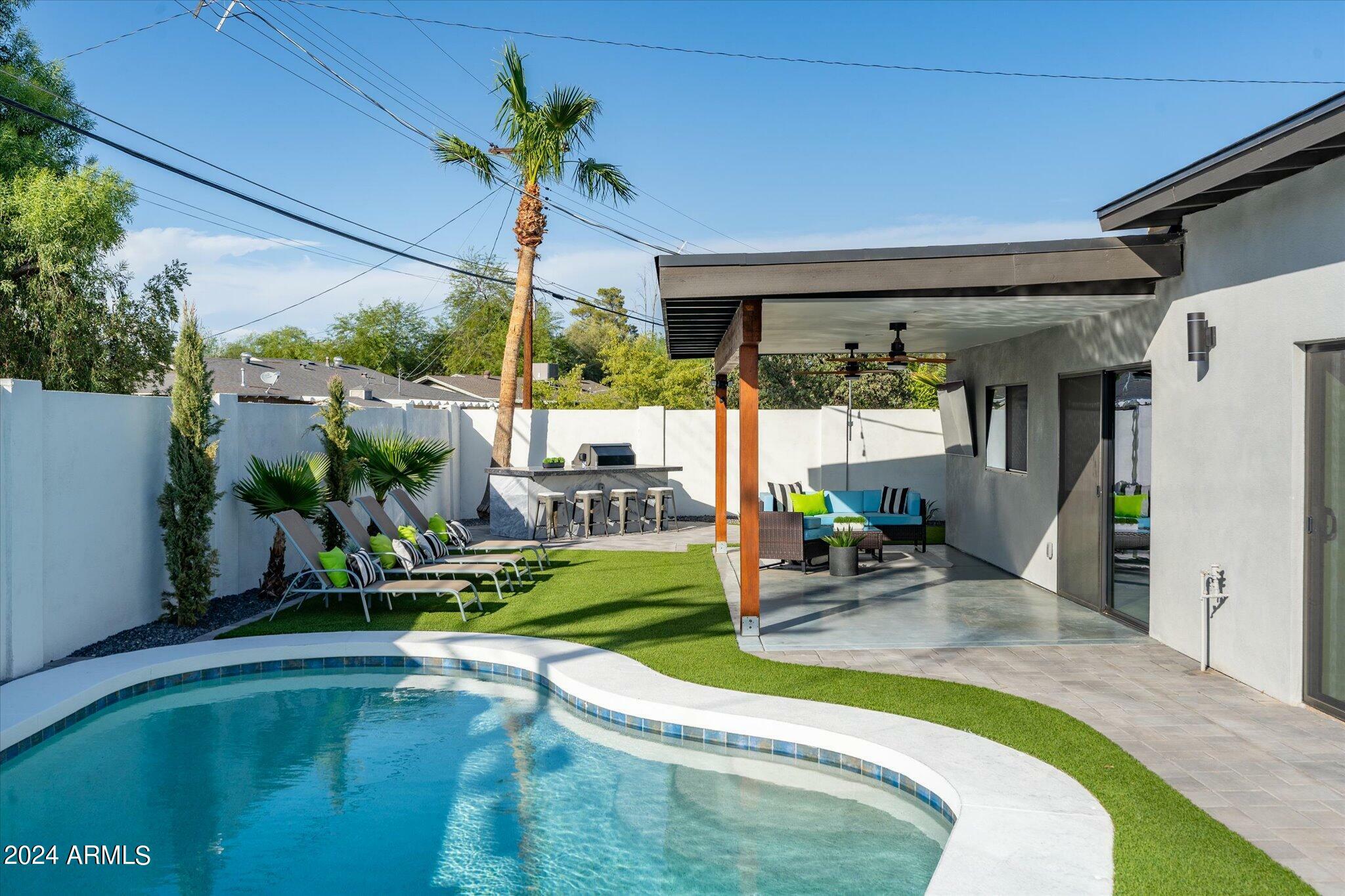 Property Photo:  8714 E Rancho Vista Drive  AZ 85251 