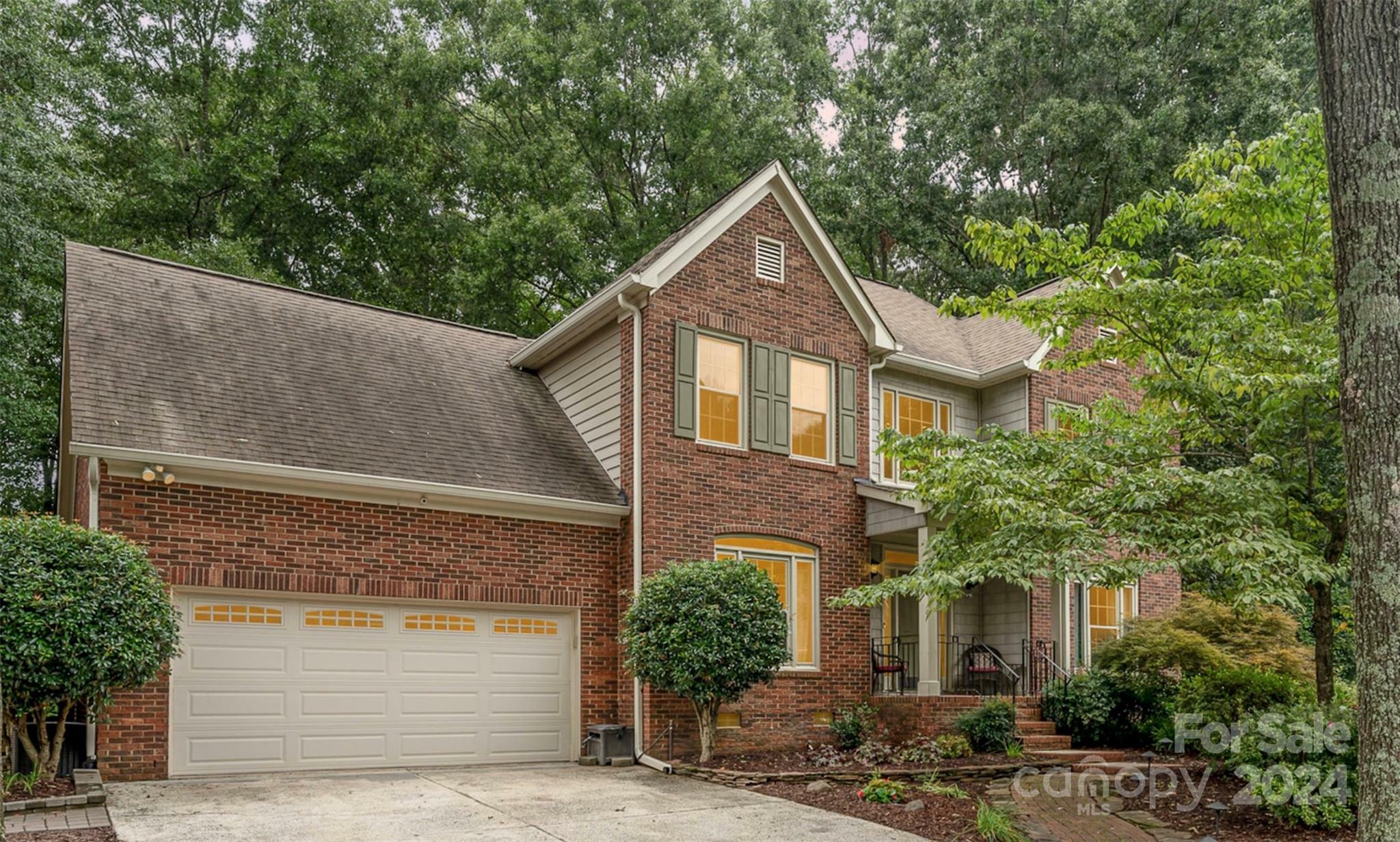 Property Photo:  15621 Louth Court  NC 28078 