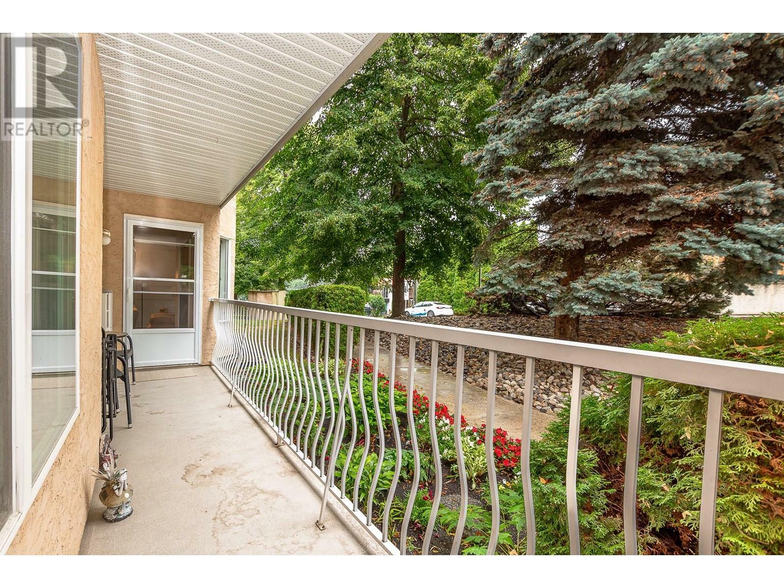 Property Photo: 251 6 Street Southeast 107 BC V1E 1J9