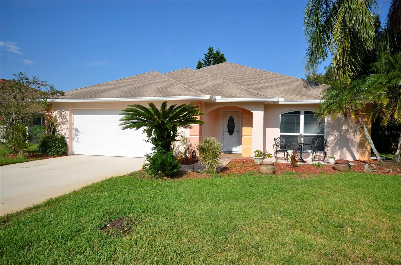Property Photo:  2624 Turnbull Estates Drive  FL 32168 