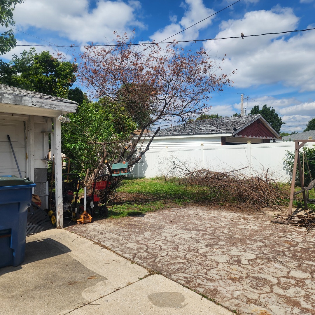 Property Photo:  10820 S Kostner Avenue  IL 60453 