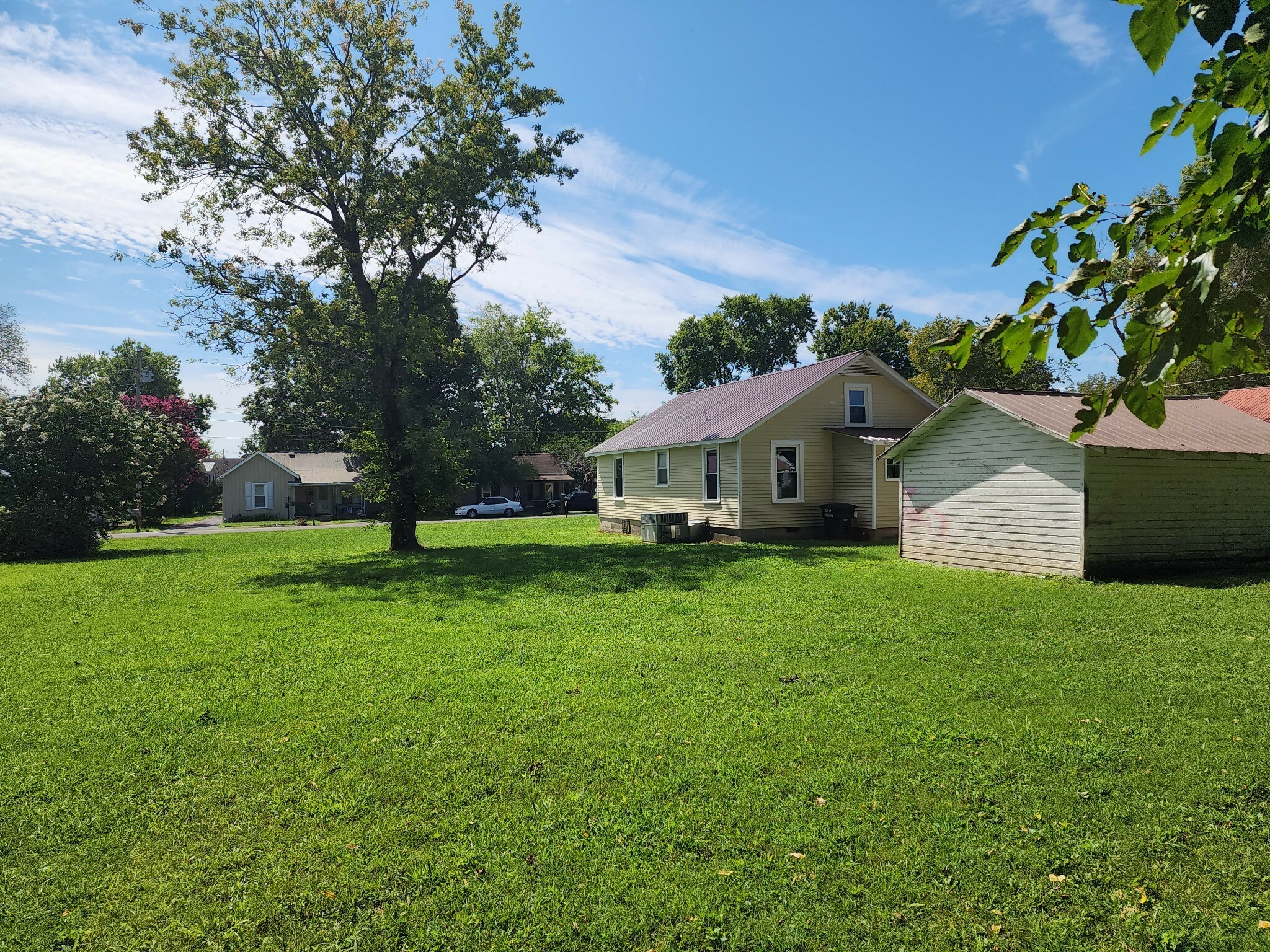 Property Photo:  416 W Moore St  TN 37388 