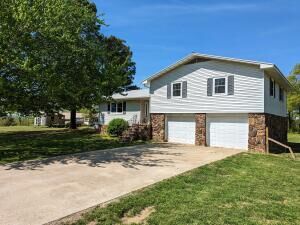 Property Photo:  61 Nc 6086  AR 72641 