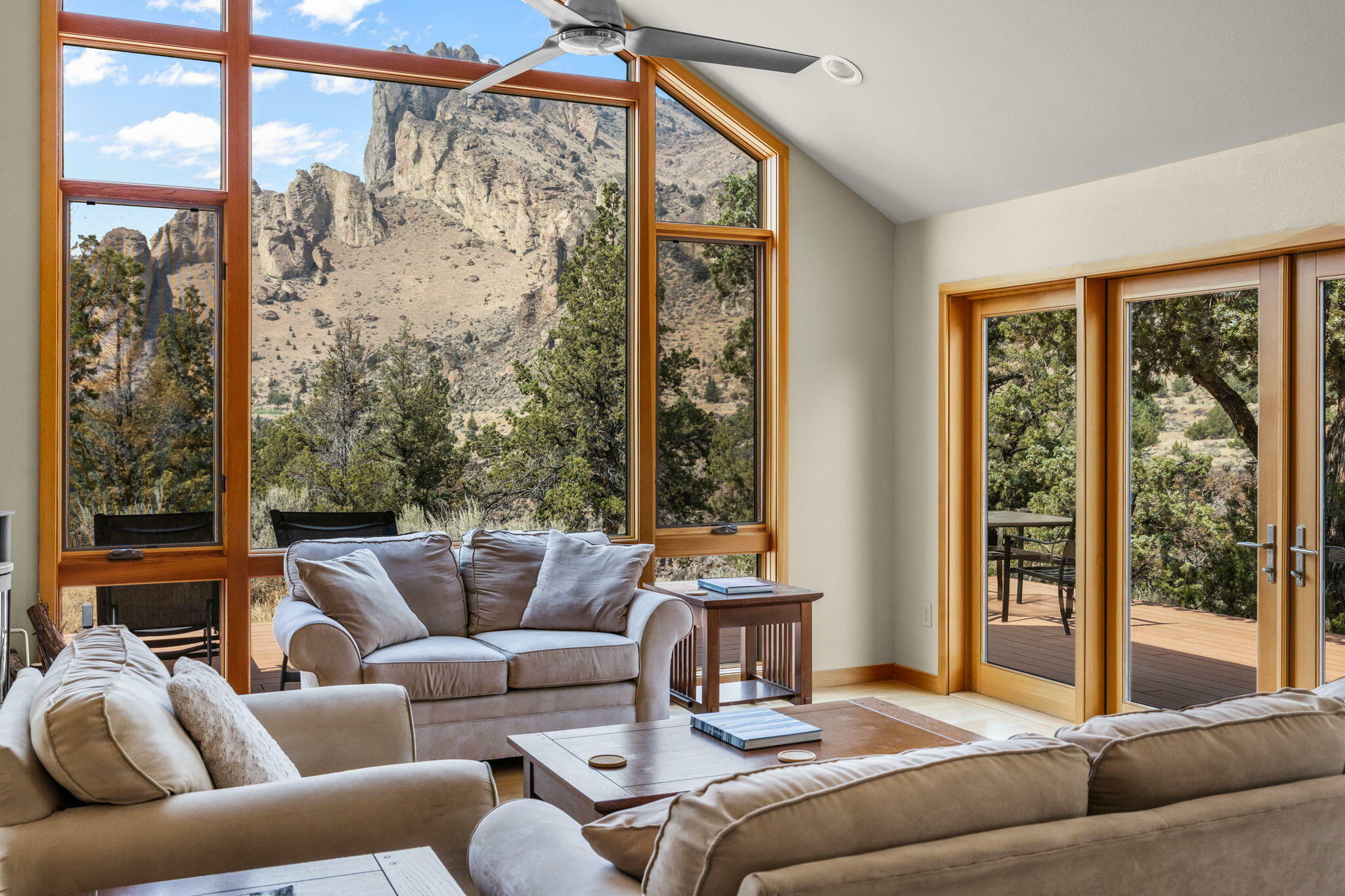 Property Photo:  9210 NE Smith Rock Loop  OR 97760 