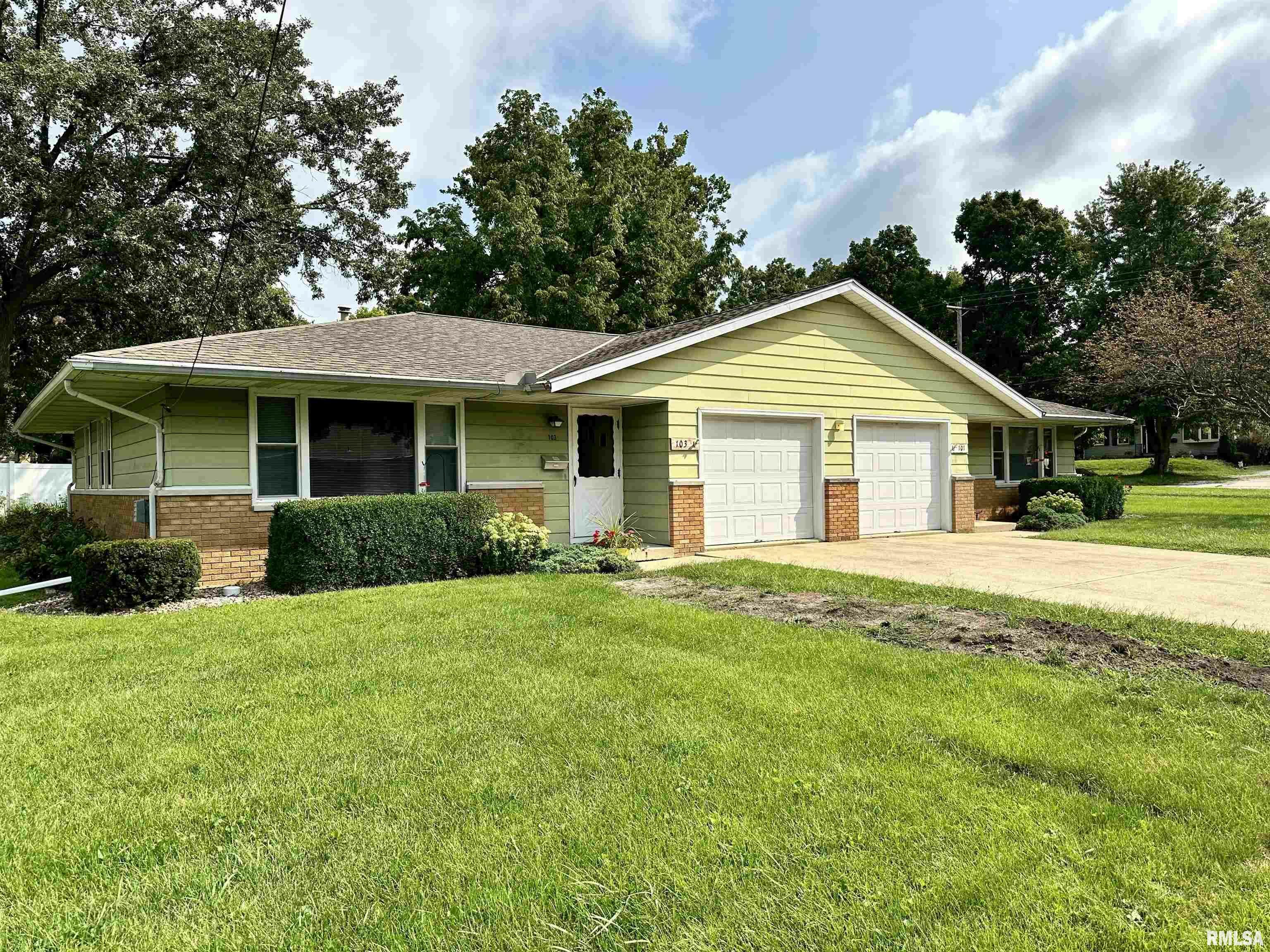 Property Photo:  101 &Amp 103 Gloria Drive  IL 61530 