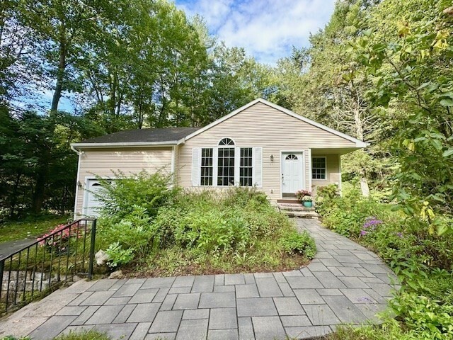 Property Photo:  91 Easthampton Rd  MA 01027 