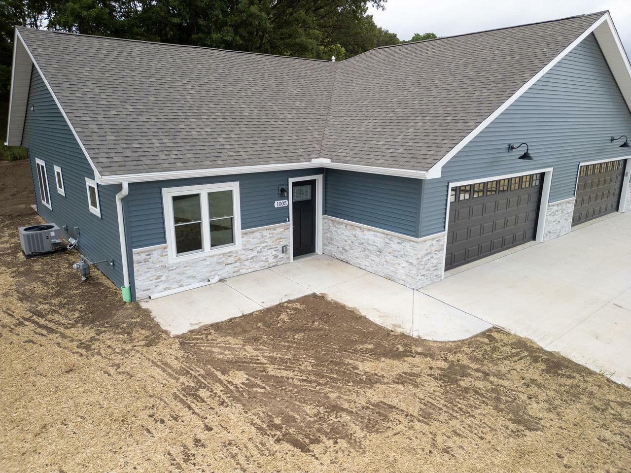 Property Photo:  1005 Rusalka Circle  WI 53959 