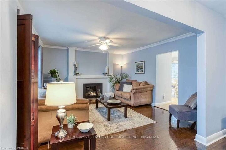 Property Photo:  167 Avenue Rd  ON L3Y 1N5 