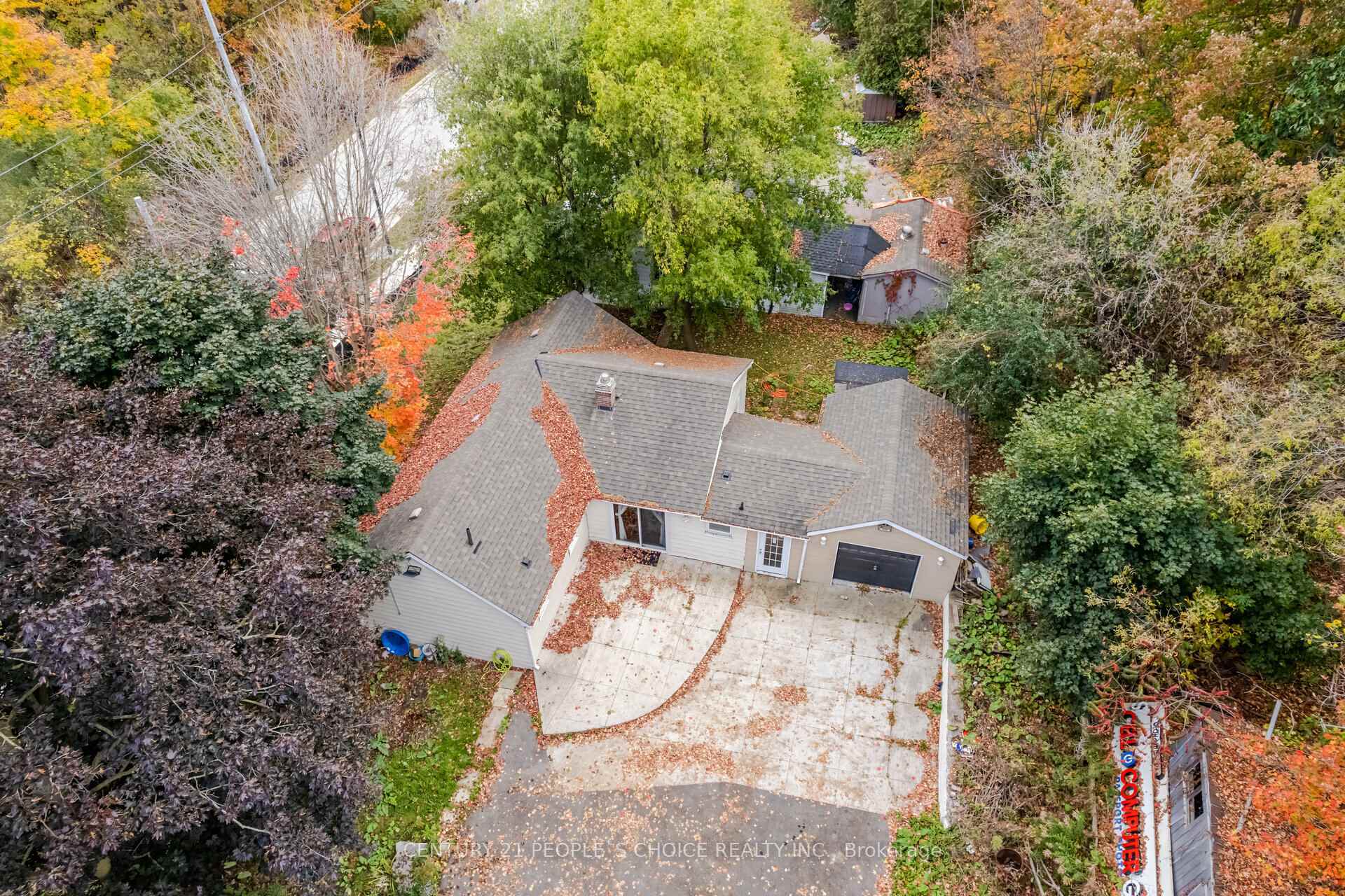 Photo de la propriété: 154 Simmons St ON L4H 4X7