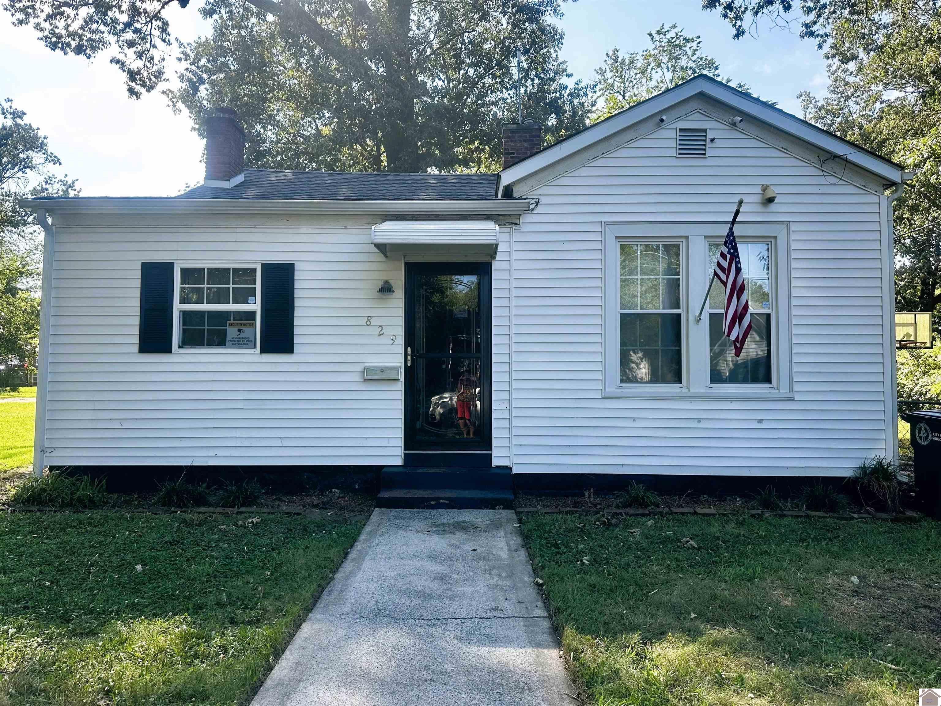 Property Photo: 829 N 24th St KY 42001