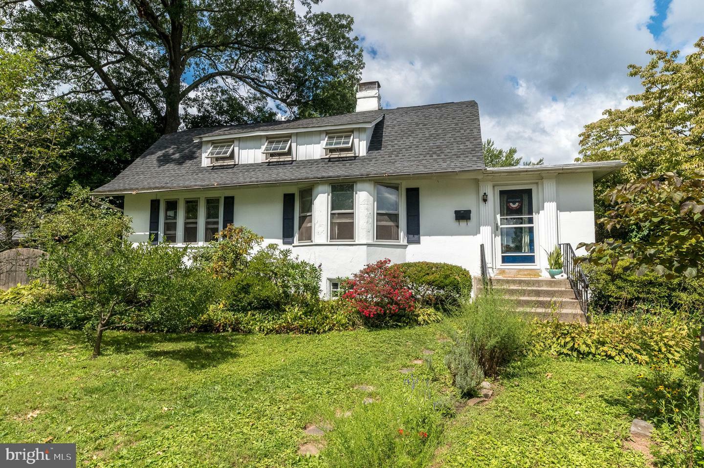 Property Photo:  1016 Columbia Avenue  PA 19446 