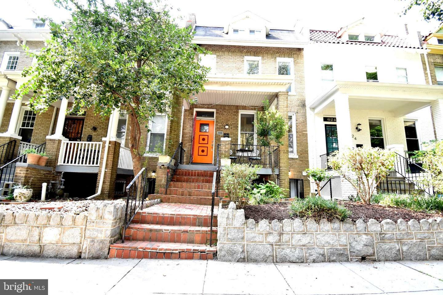 Property Photo:  622 Princeton Place NW B  DC 20010 