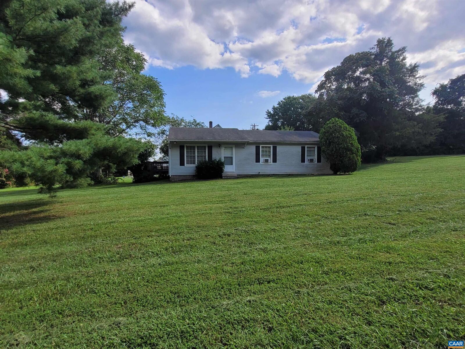 Property Photo: 250 Judges Rd VA 22973