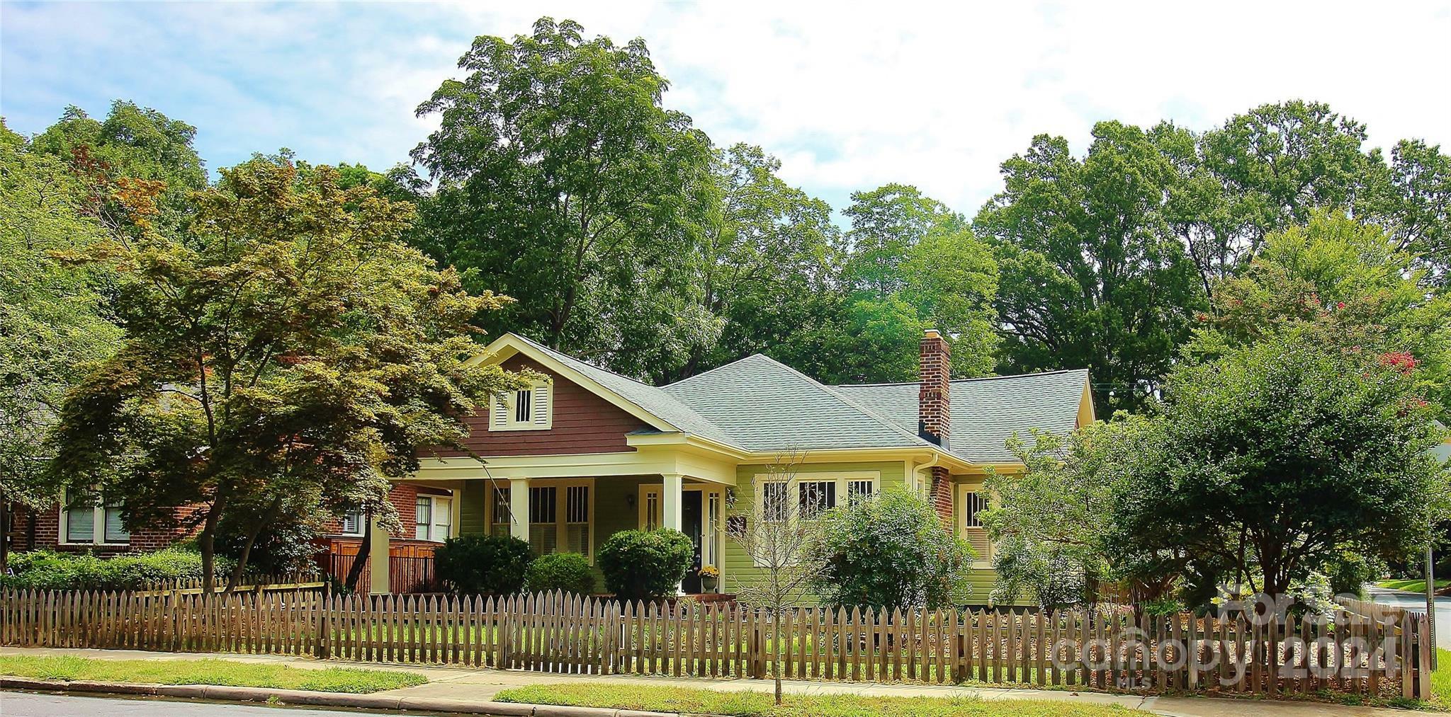 Property Photo:  1800 Thomas Avenue  NC 28205 