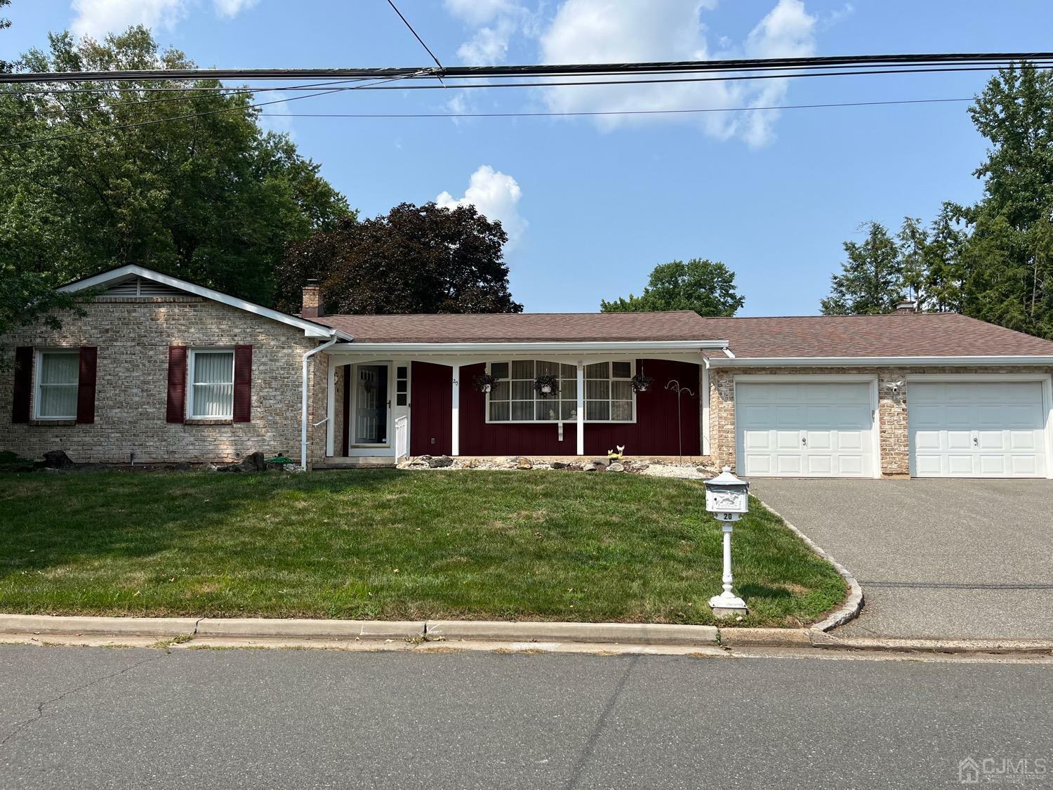 Property Photo:  20 Oliver Avenue  NJ 08820 