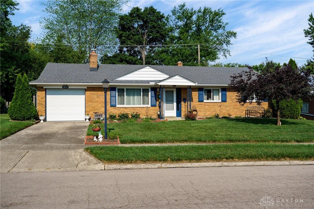 Property Photo:  3847 Gardenview Place  OH 45429 