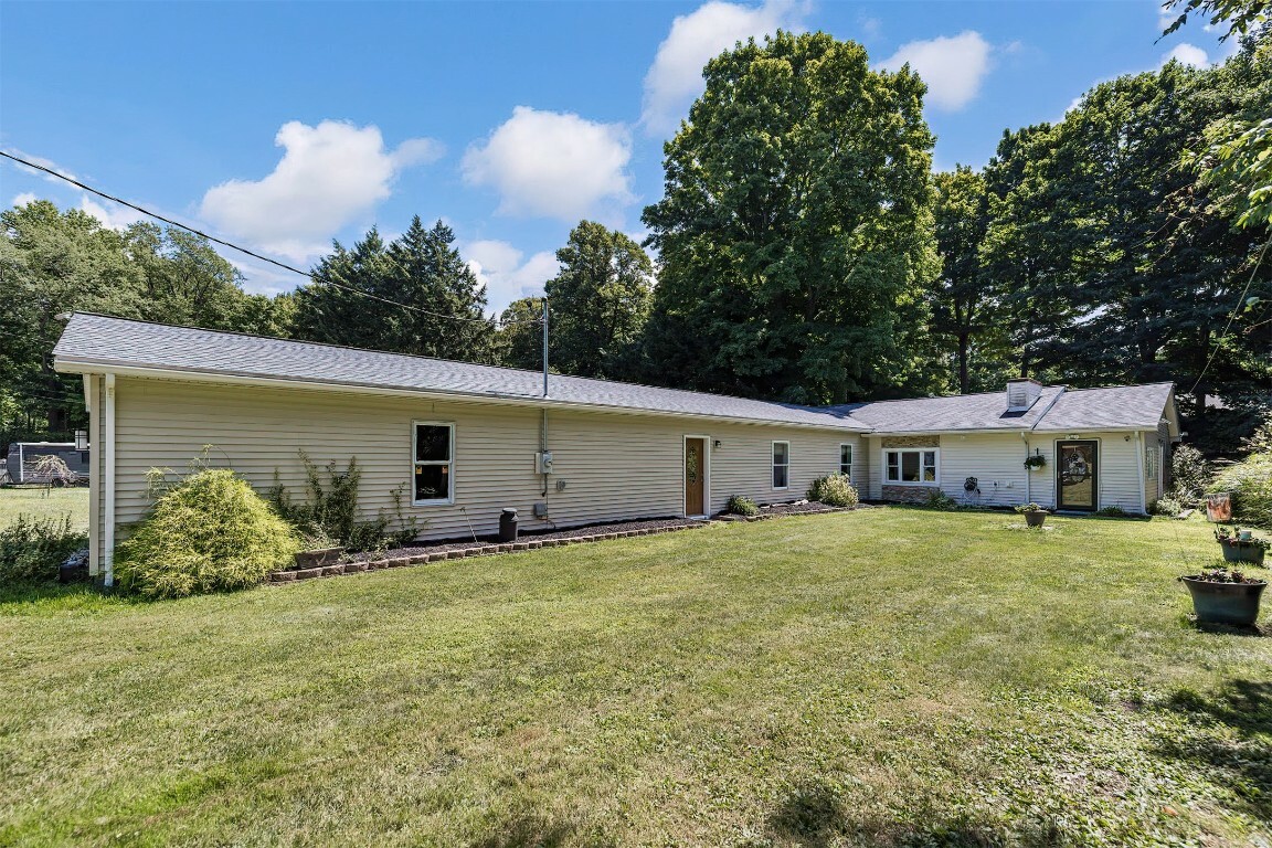 Property Photo:  7341 Murphyhurst Avenue  PA 16415 