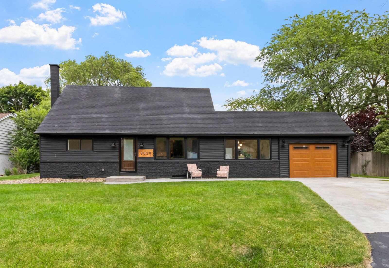 Property Photo:  8628 N 53rd St  WI 53223 