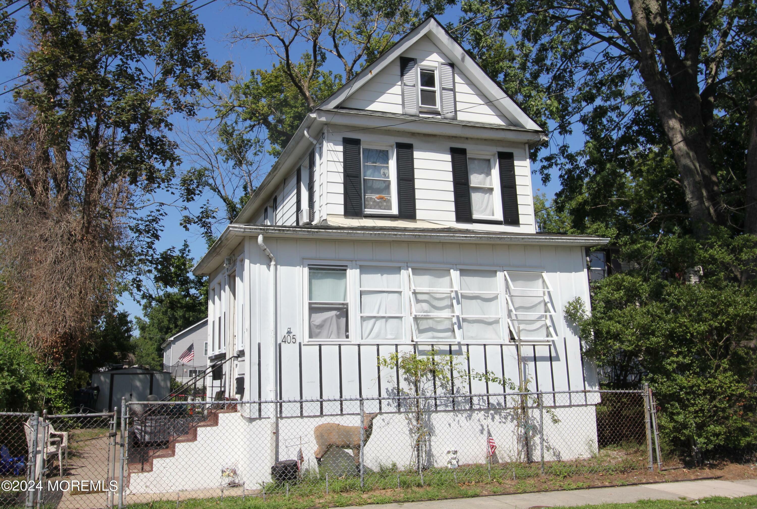 Property Photo:  405 Myrtle Avenue  NJ 07753 