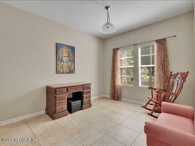 Property Photo: 10320 Oxford Lakes Drive FL 32257