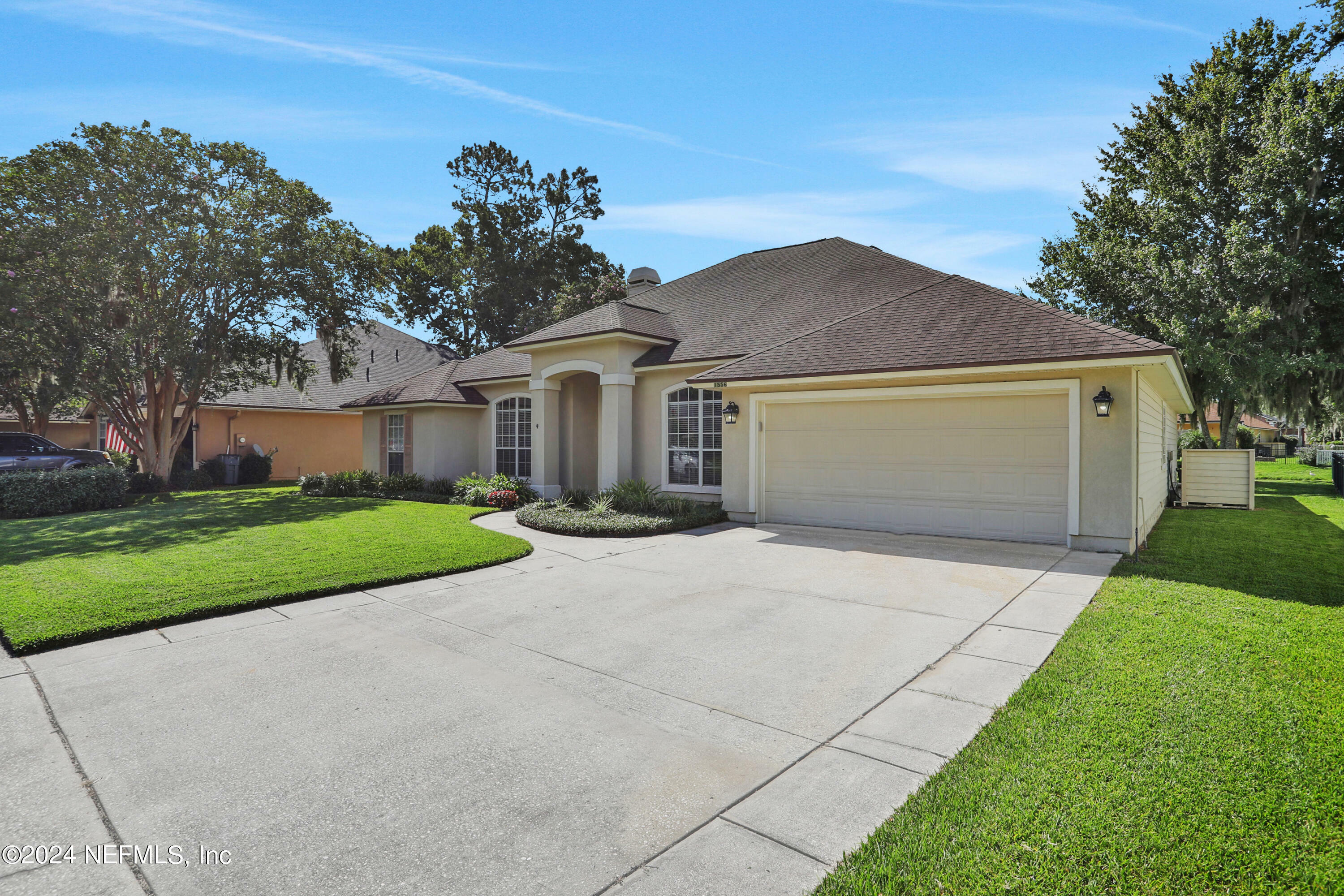 Property Photo:  1556 Rivertrace Drive  FL 32003 