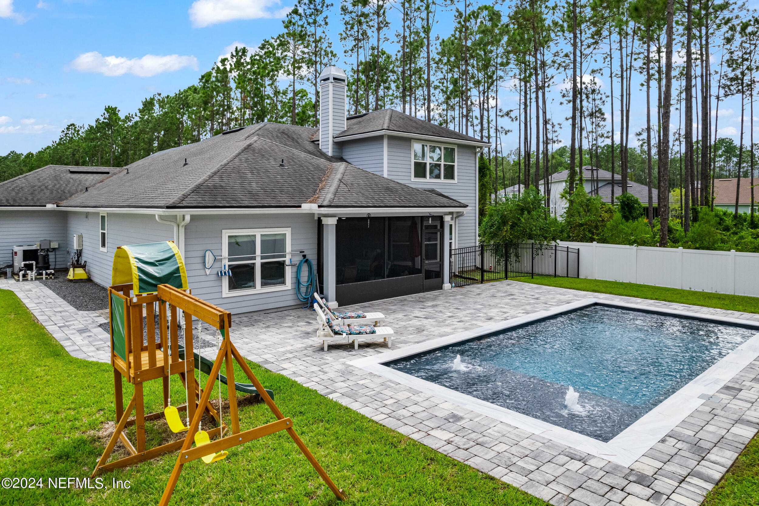 Property Photo:  705 Bent Creek Drive  FL 32259 