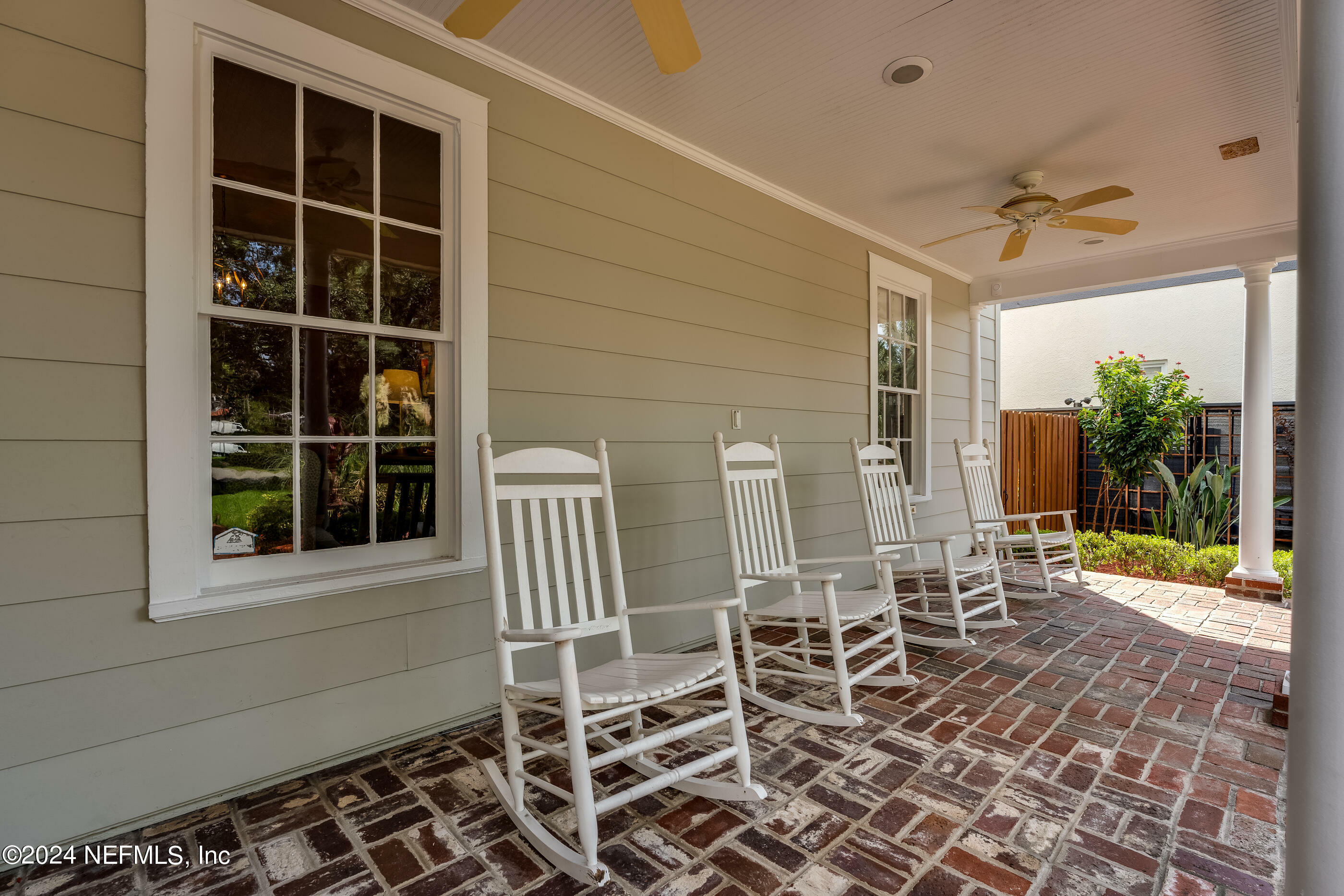 Property Photo:  1511 Avondale Avenue  FL 32205 