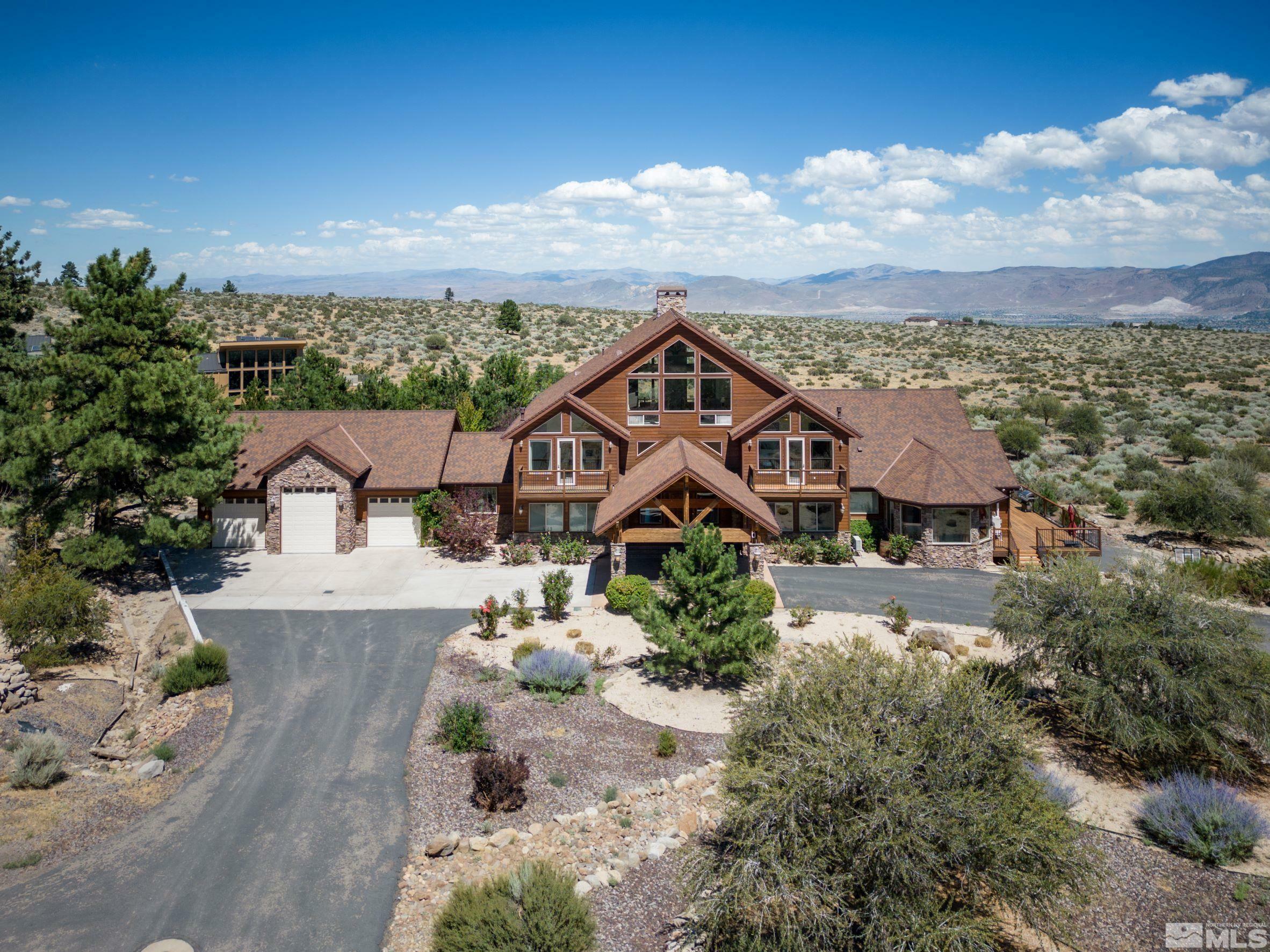 Property Photo: 15030 N Timberline Dr NV 89511