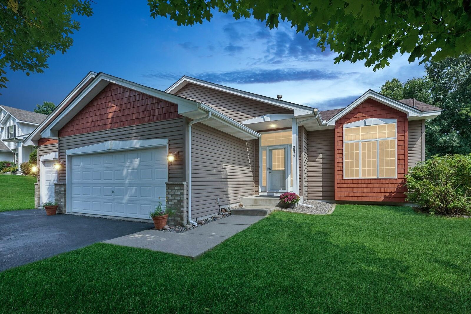 Property Photo: 4573 Medley Lane NE MN 55376