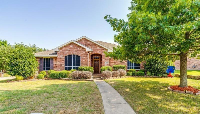 Property Photo:  630 Azalea Drive  TX 75154 