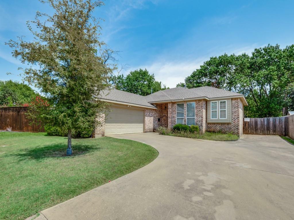 Property Photo:  3510 Bryn Mawr Drive  TX 75062 