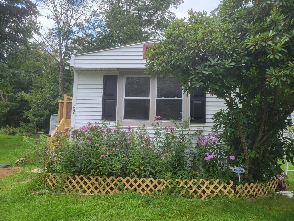 Property Photo:  62 Willow Ln  MA 01081 