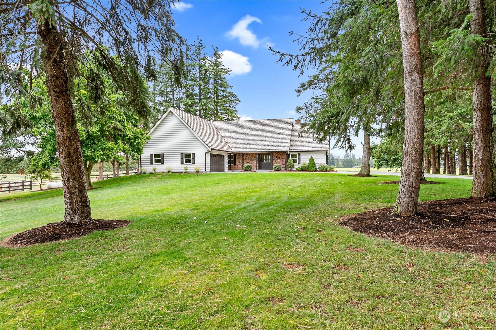 Property Photo:  6652 Woodlyn Road  WA 98248 