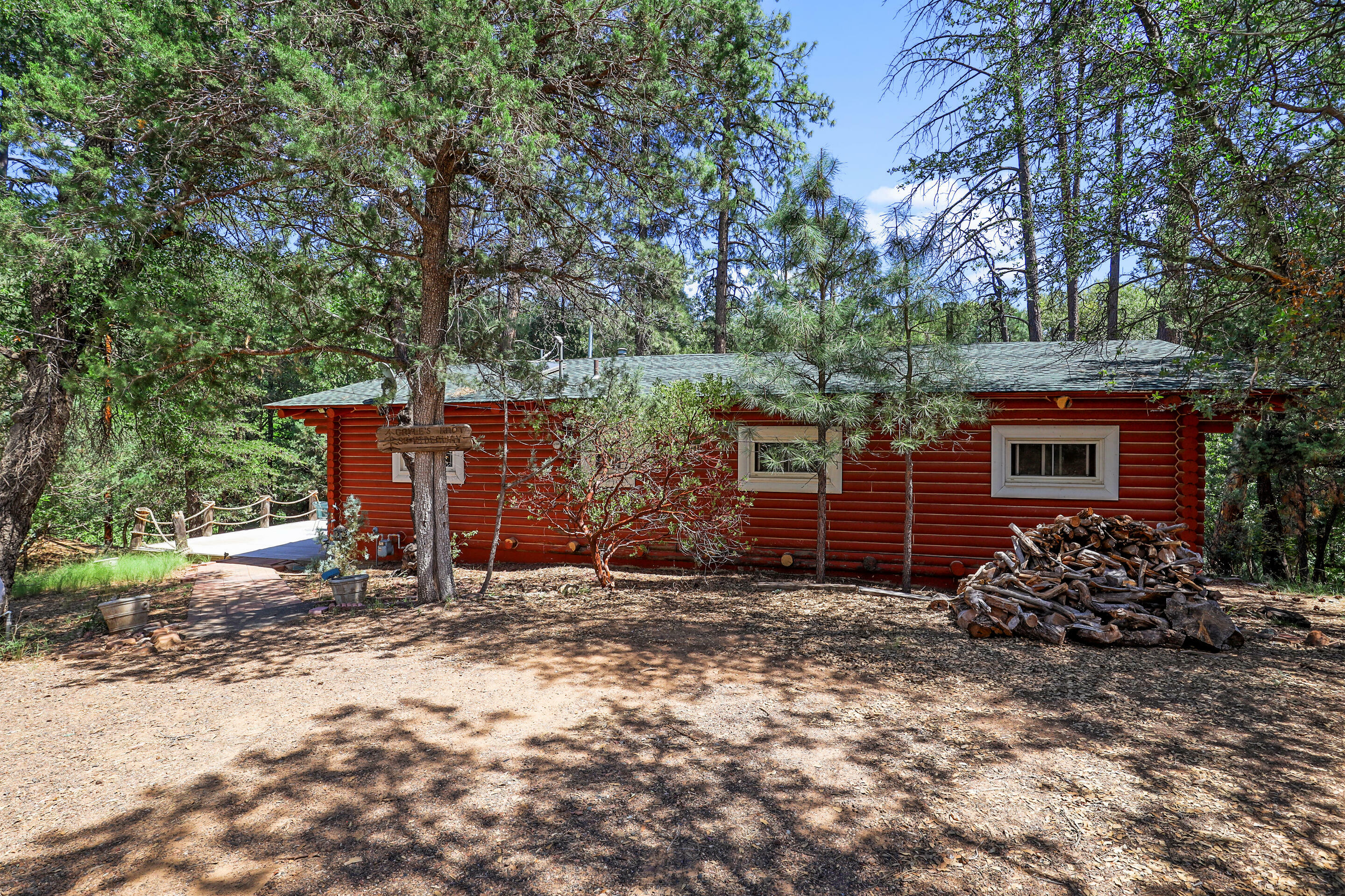 Property Photo:  4761 N Pine Lane  AZ 85544 