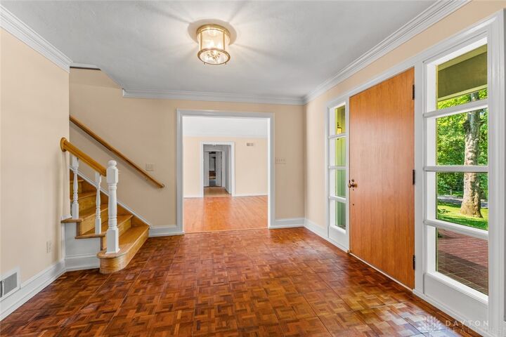 Property Photo: 2420 Ridgeway Road OH 45419