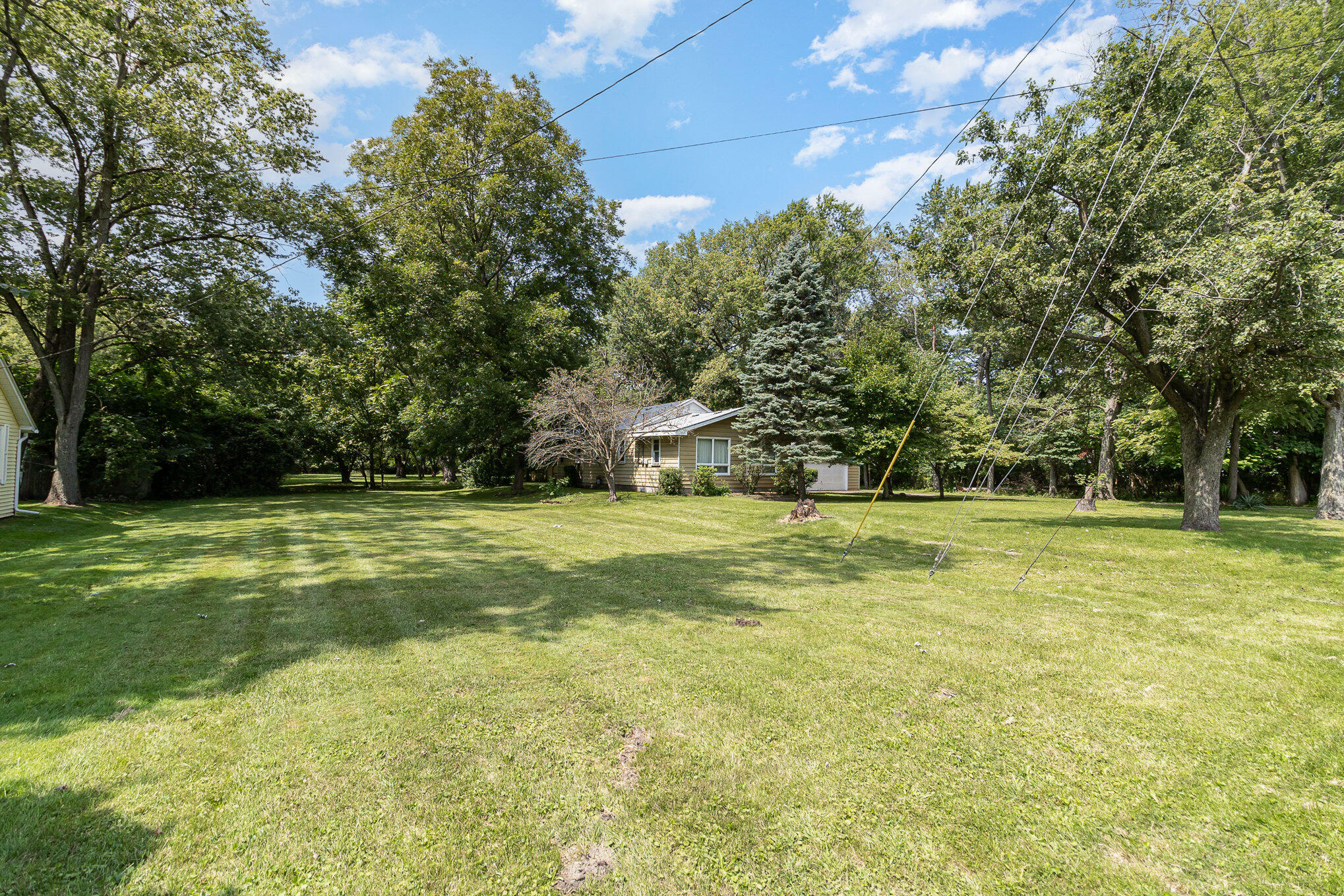 Property Photo:  1520 Kennedy Avenue  IN 46375 