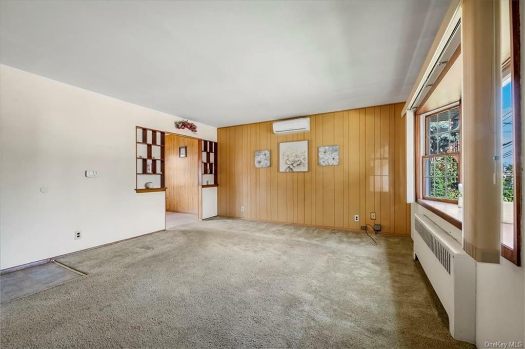 Property Photo:  101 Earley Street  NY 10464 