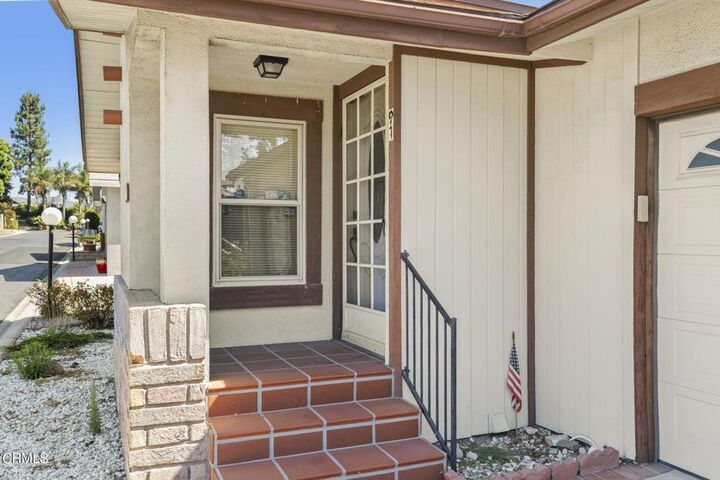 Property Photo: 91 Bobolink Lane 91 CA 93003